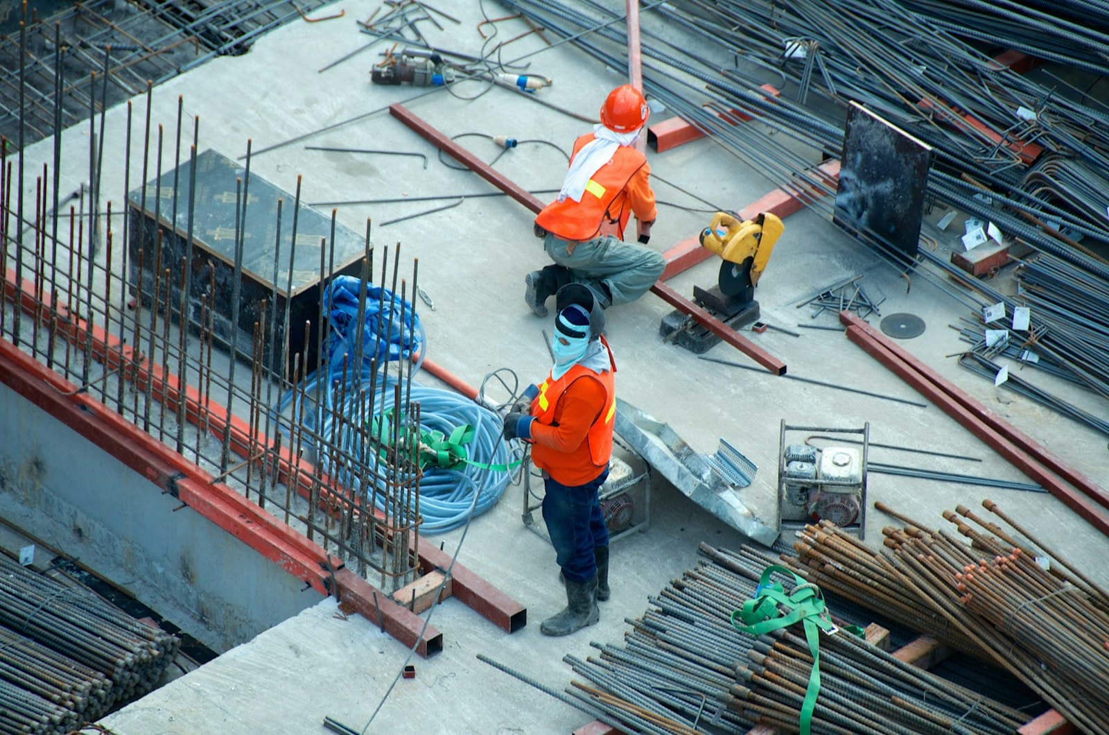Fotografía conceptual de arquitectura representativa del área de Deuda Privada & Financiamiento Estructurado